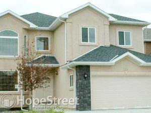 Elegant 6 Bedroom House in Royal Oak: Pet Negotiable