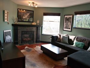 (easyrent.ca) Kitsilano 2 Bed, 2 Bath w/ Parking + Storage! Nov 1st!