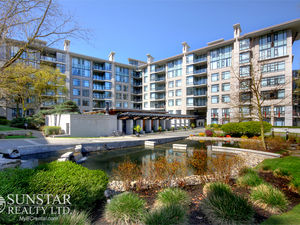 Quilchena 2 Bed 2 Bath Condo w/ Fireplace & Balcony @ Marguerite House