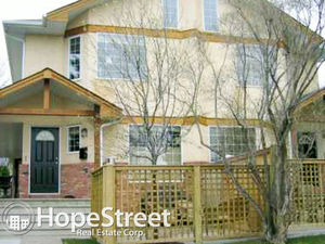 2 Bedroom + Den Townhouse for Rent in Marda Loop