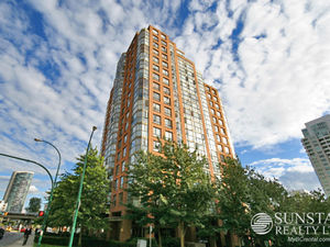 Downtown 1 Bed + Office 1 Bath Condo @ Pacific Promenade