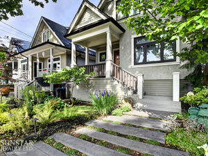 South Main Fully Furnished Unique 3 Bed 3 Level Heritage House (3544)