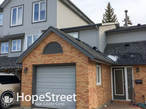 2 Bedroom Townhouse in Coach Hill